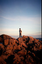 Load image into Gallery viewer, NIKE ACG UTILITY PRIMALOFT INSULATED VEST