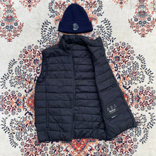 Load image into Gallery viewer, Barbour (M) Vest
