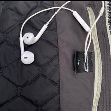 Load image into Gallery viewer, NIKE ACG UTILITY PRIMALOFT INSULATED VEST