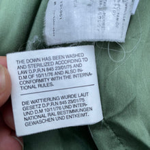 Load image into Gallery viewer, ARCHIVE CP Company Explorer Dunjakke