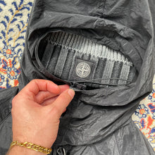 Load image into Gallery viewer, Stone Island (L/XL) SS07 Nylon Metal Half-Riot Jakke