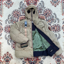 Load image into Gallery viewer, ARCHIVE CP Company Explorer Dunjakke