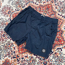 Load image into Gallery viewer, Stone Island (M/L) Nylon Metal Shorts
