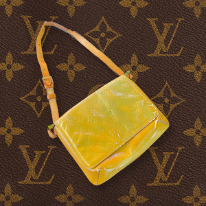 Louis Vuitton Glossy Sidebag
