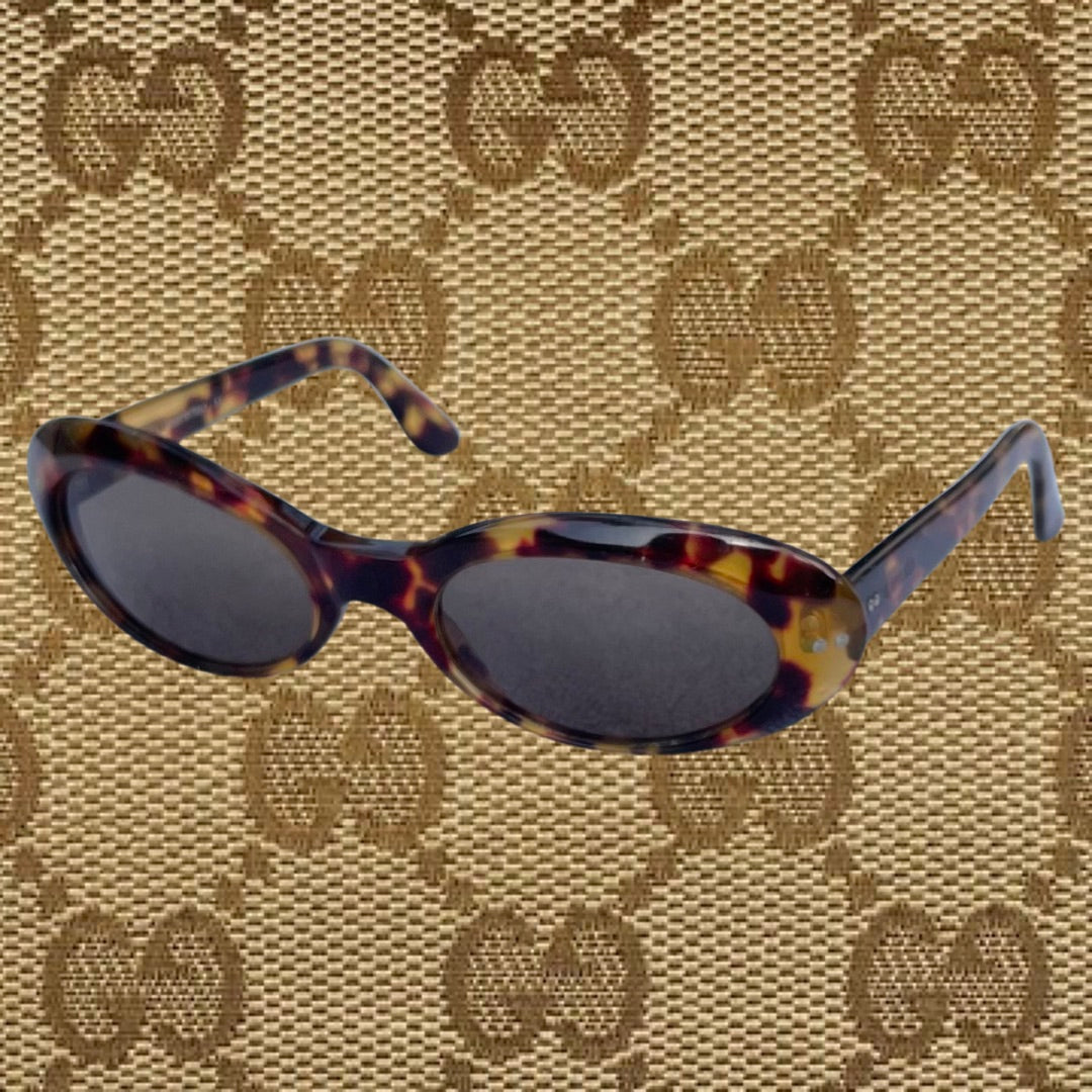 Gucci oval outlet glasses